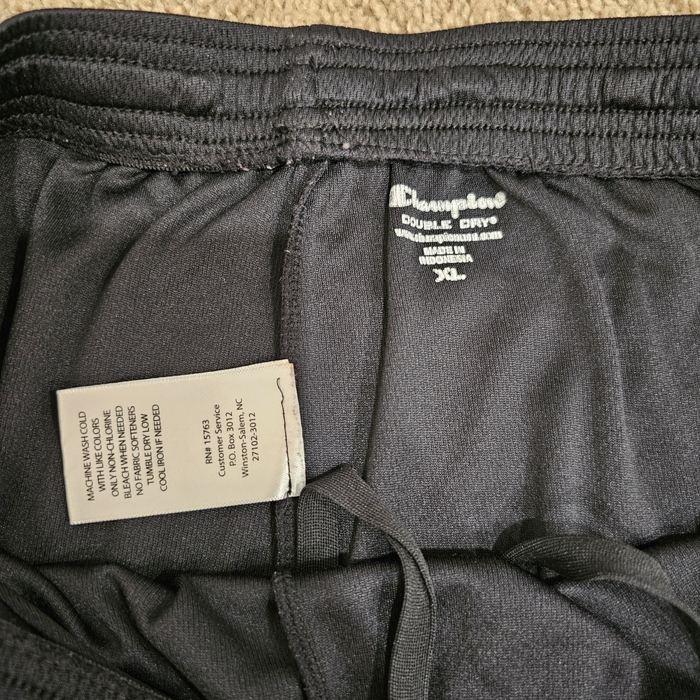 Champion Women's Athletic Shorts - Picture 3 of 6